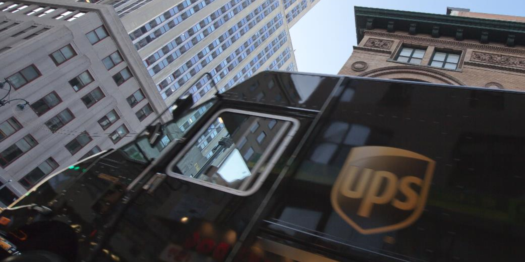 配送業者のUPSとは？契約手順や発送方法、注意点を解説